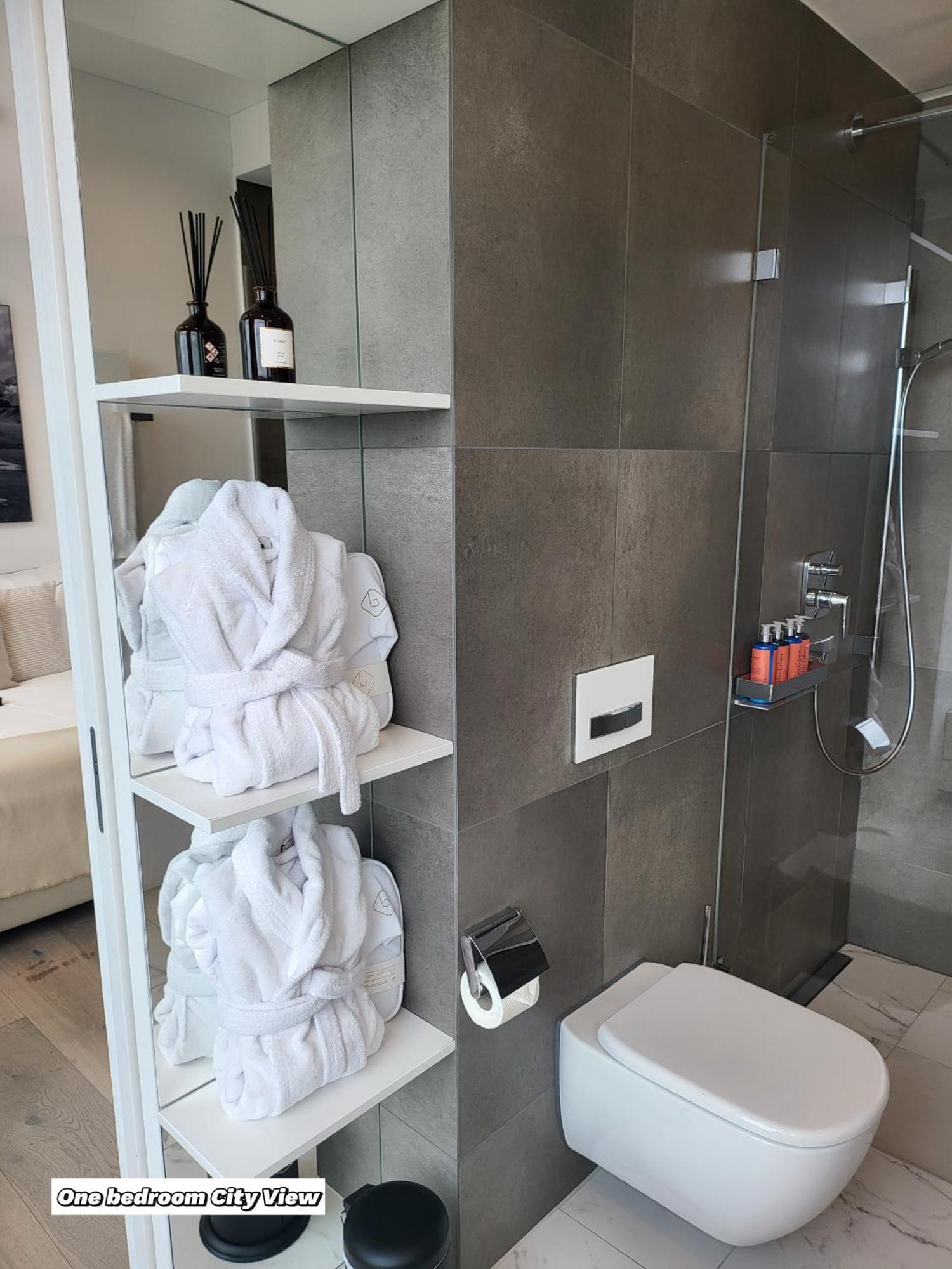 Park Tower City View Apartments Zug Ngoại thất bức ảnh